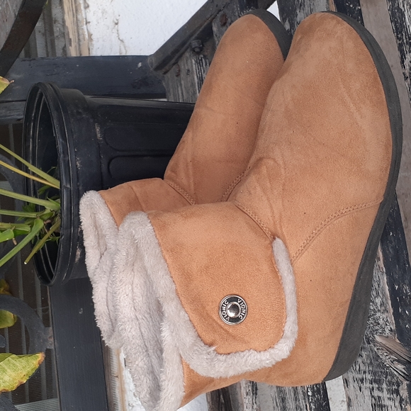 Vionic Shoes - VIONIC BOOTIES